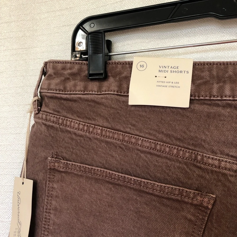 Universal Thread Women’s Jean Shorts 16/33 Brown - Picture 6 of 9